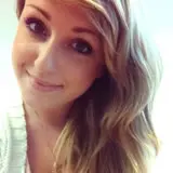 Chatten Sie mit realia_23