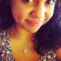 Discutir com rachelle4_25