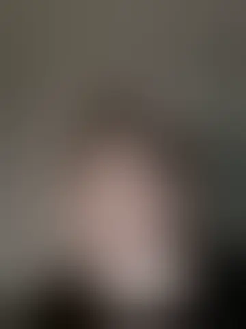 Chatter avec thomas1519 et des hommes célibataires vers Paris